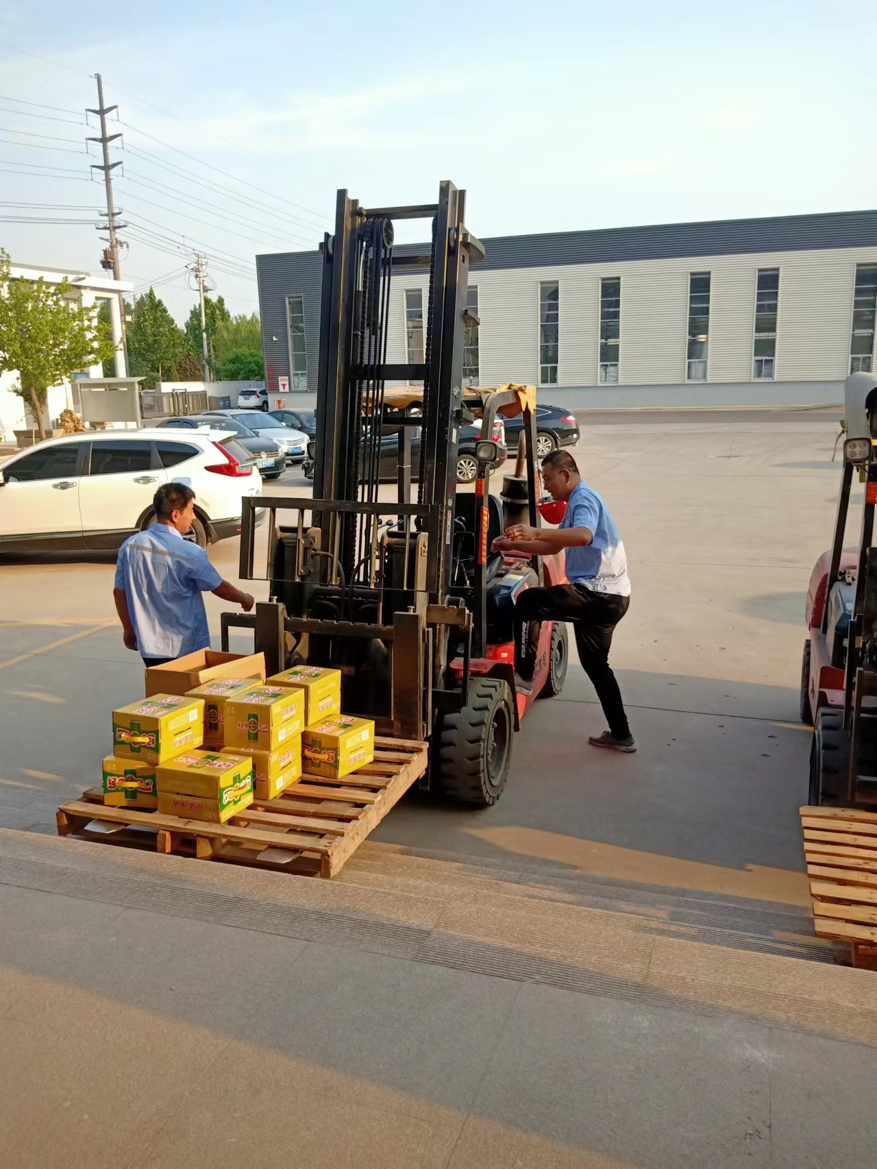 518f6322-dcaf-486e-b68f-3c2fe39a2f9f